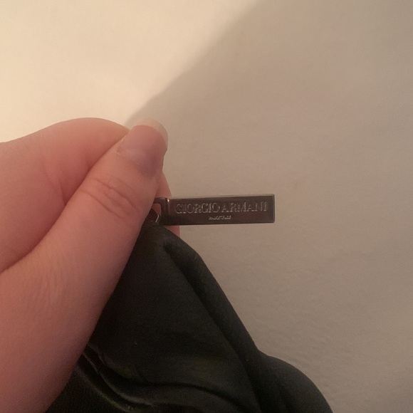 Giorgio Armani - unisex black makeup bag - Picture 3 of 6